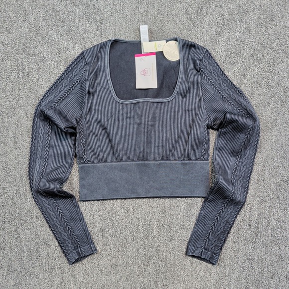 OFFLINE by Aerie Y2K Cable Knit Seamless Crop Top M Black Square Neck Athleisure — photo 2